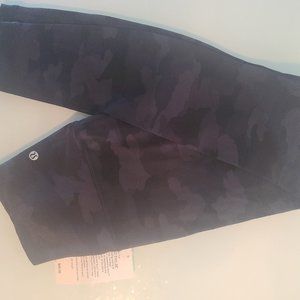 lululemon Align HR Pant - Black Camo - Size 6